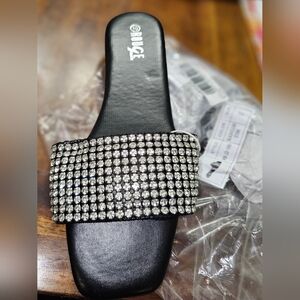 Rouge Helium Diamond Studded Sandals Small Heel Black RB-22-1091 Size 10 NEW